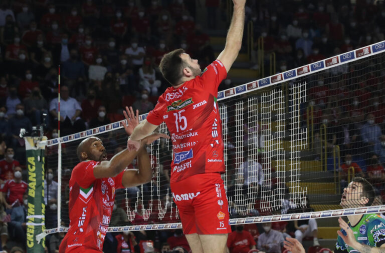 Toques de magia de Luciano De Cecco en el partido que le dio su tercer Scudetto